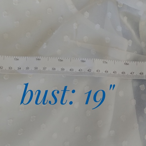 🌺HP🌺 Off-white Chiffon Bell Sleeve Blouse NWT - Picture 2 of 6